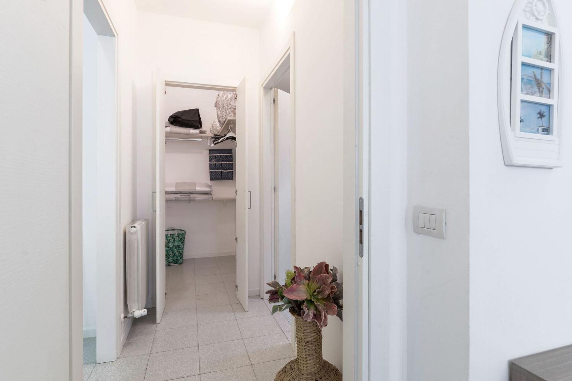 פורטו רקנאטי Italian Experience-La Rondine Apartment מראה חיצוני תמונה